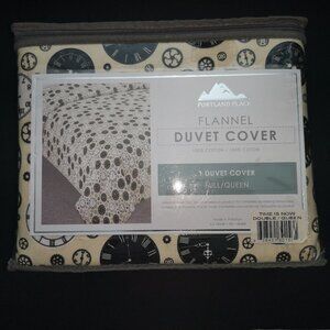 NIP Portland Place Flannel Duvet Cover Full/Queen Tan & Black Clock Pattern